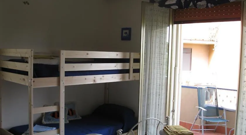 Bed and Breakfast A Casa Di Marco Katánie Bed & Breakfast