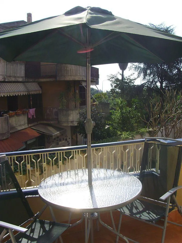 카타니아 A Casa Di Marco B&B 2*,